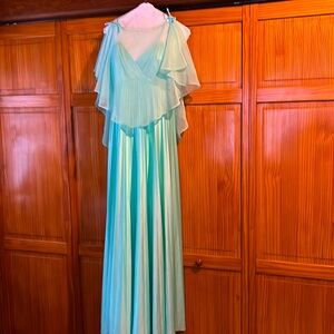 Prom or Evening Dress, Mint Green Size 9/10 with Sheer Top;Worn Once;Great Shape